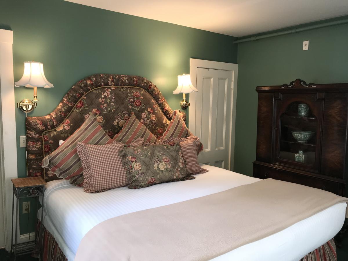 Cleveland House Inn 뉴포트 외부 사진